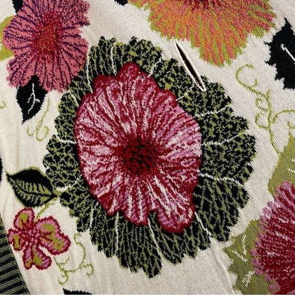 Didier Parakian Floral Multicolored Knit Poncho Sweater With Cowl Neckline O/S - Picture 11 of 13